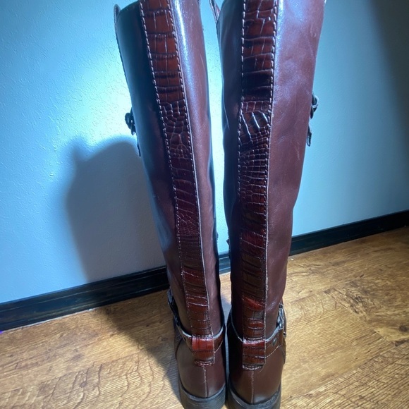 Vince Camuto Womes Boots Fantastic Sz 9.5 Leather - Picture 7 of 15